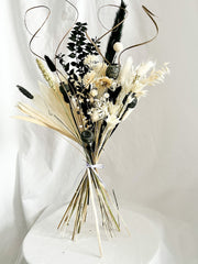 Black & White Dried Flower Bouquet