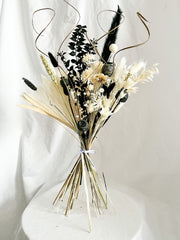 Black & White Dried Flower Bouquet