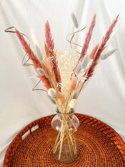Dried flowers Pink and white pampas Grey bunny tails 