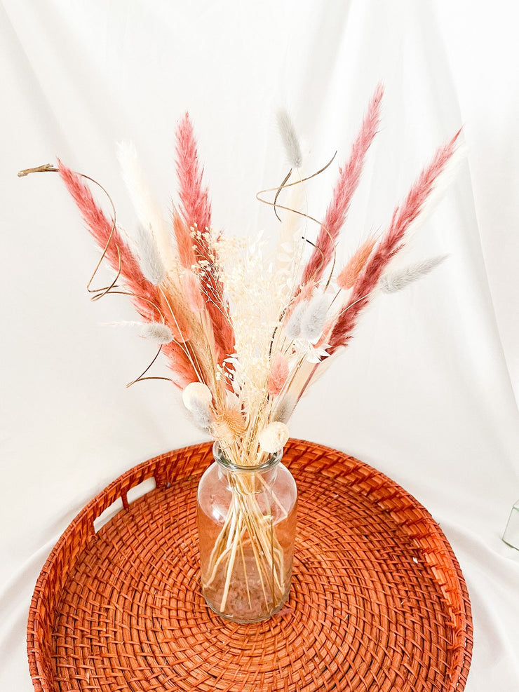 Pink Pampas Pumes dried letterbox flowers grey and pink white flowers